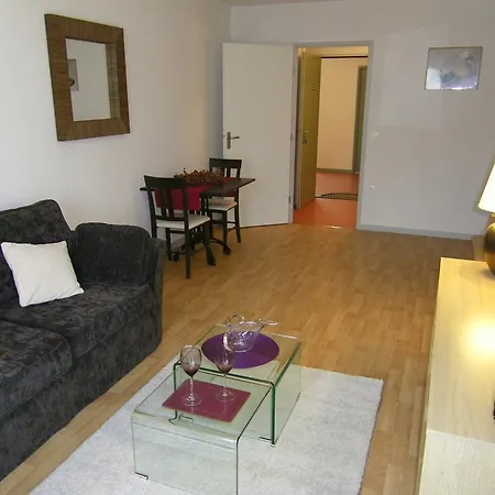 Le Patio D'argenton Aparthotel