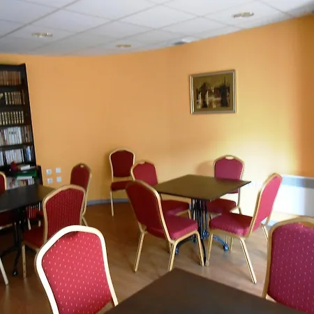 Le Patio D'argenton 2* Poitiers