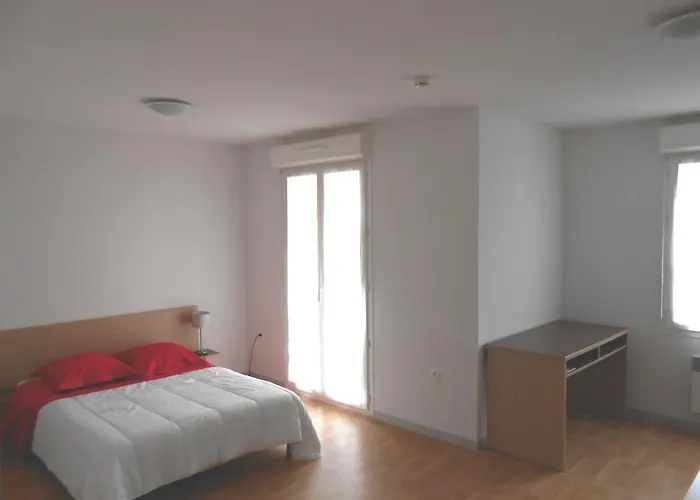 Lejlighedshotel Le Patio D'argenton Poitiers