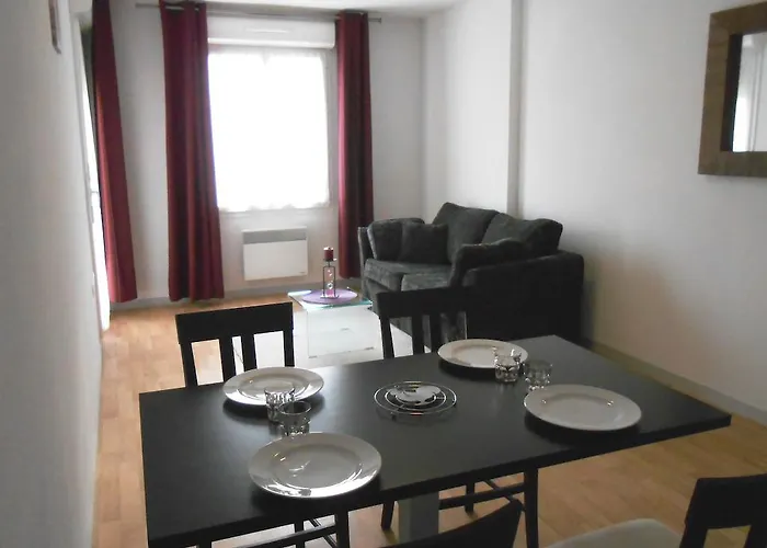 Le Patio D'argenton 2* Poitiers